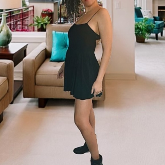 Mini Black jumpsuit/Dress - Picture 3 of 10